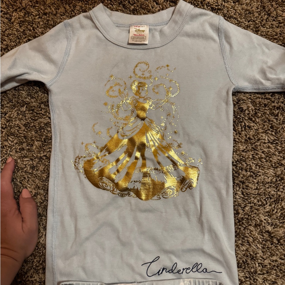 Hanna Andersson Cinderella gold foil Pajama Set